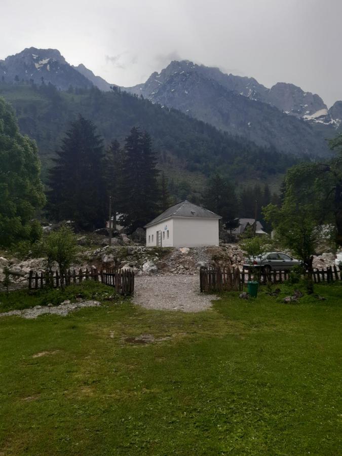 Bujtina Hysa Вальбоне Екстер'єр фото
